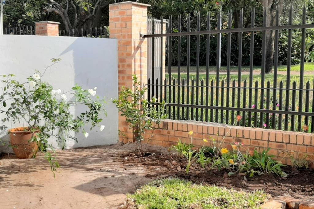Kruger Southern Cross Malalane Bagian luar foto