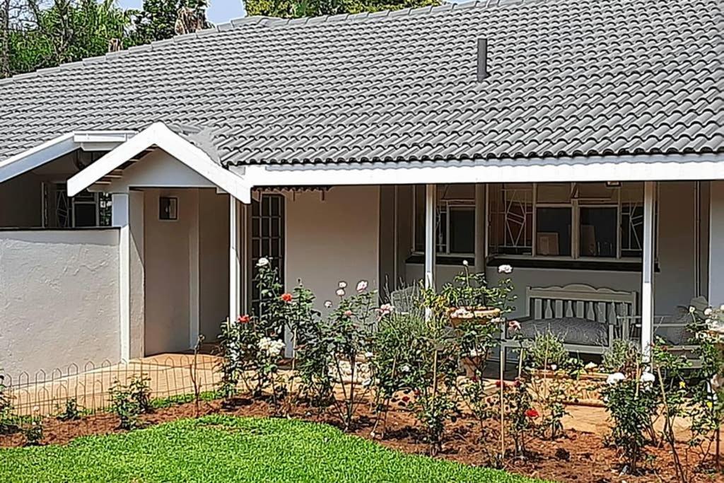 Kruger Southern Cross Malalane Bagian luar foto